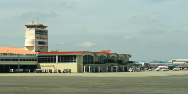 Aeropuerto Santiago - STI
